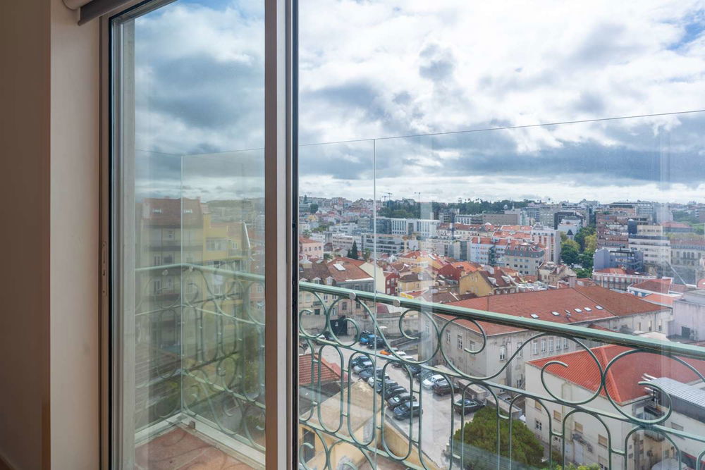 2-bedroom apartment with 80 sqm total area, for sale, in Lisboa 1719712151