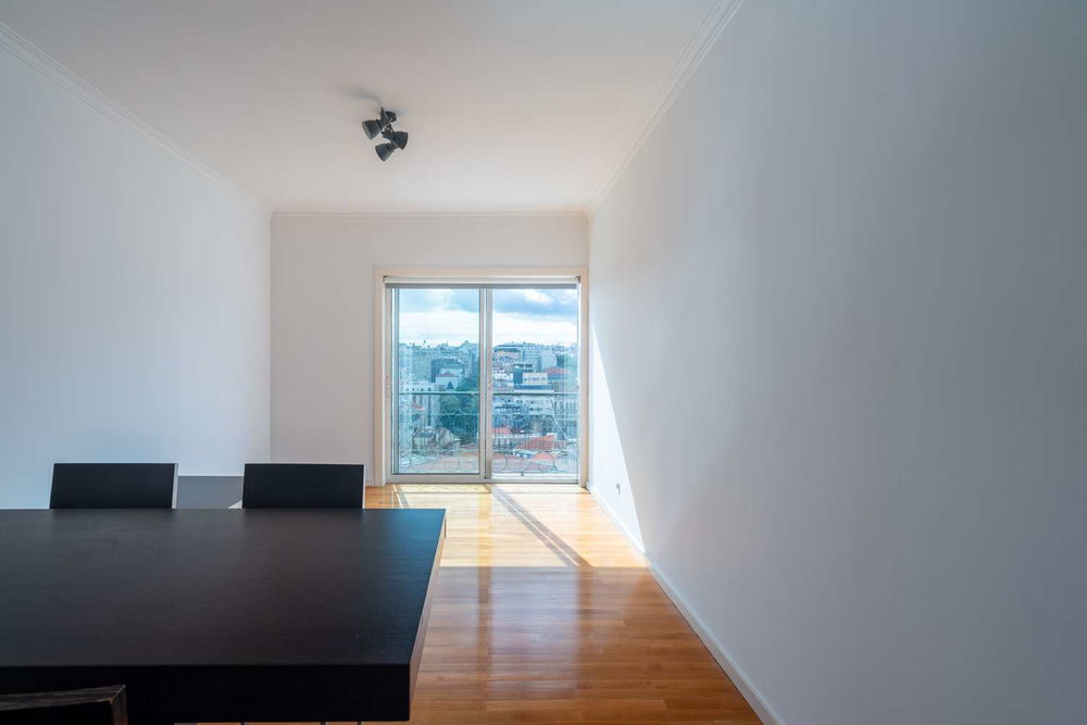 2-bedroom apartment with 80 sqm total area, for sale, in Lisboa 1719712151