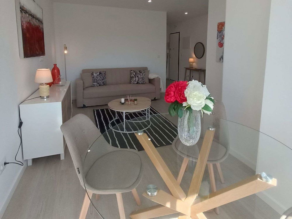 Renovated and furnished 2-bedroom apartment in Benfica, Lisbon 1814786750