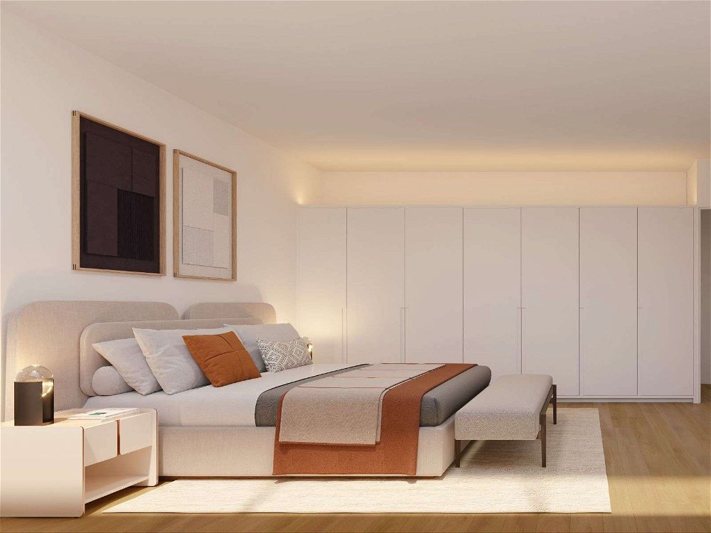 3 bedroom apartment with balcony and parking in Avenidas Novas 2150699024