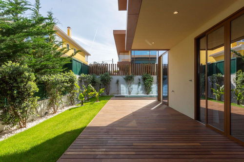 4-bedroom villa in condominium with garden and pool in Garden Cascais 2253548691