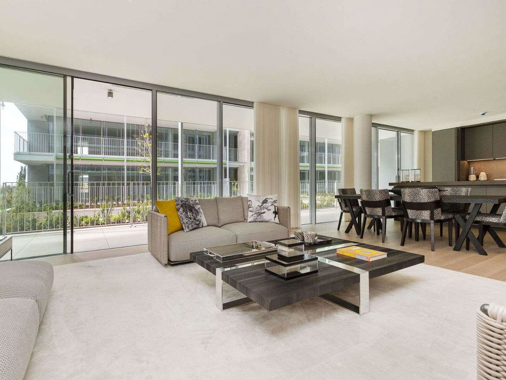 2 bedroom apartment with balconyand parking, Braço de Prata 1588856382