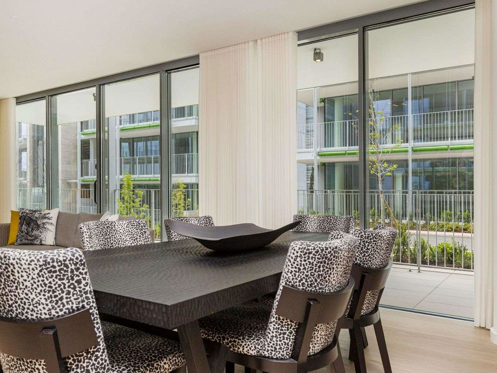 2 bedroom apartment with balconyand parking, Braço de Prata 1588856382