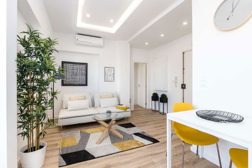 Fitted and furnished renovated 3-bedroom apartment in Benfica, Lisbon 3007770610