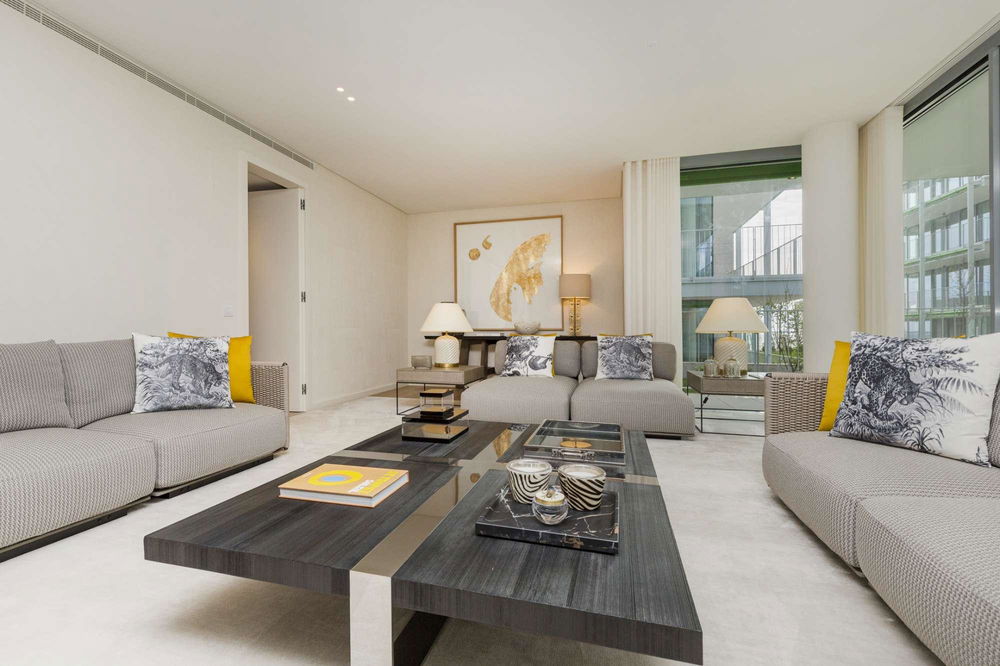 3 bedroom apartment with balcony and parking, Braço de Prata 4242587928