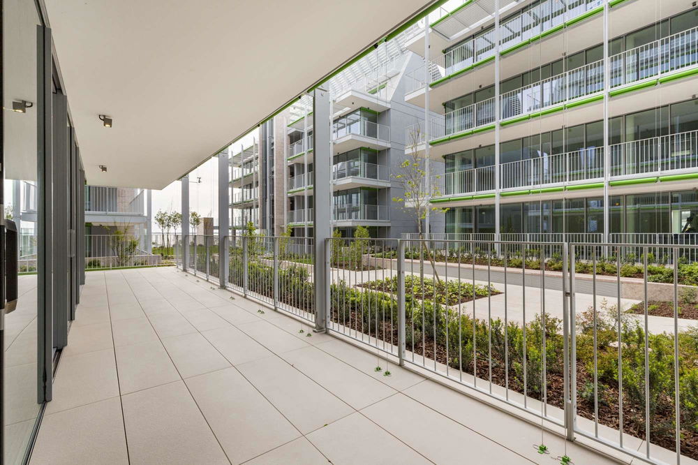 4 bedroom apartment with balcony and parking, Braço de Prata 317628468
