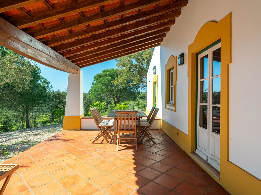 4-bedroom villa with pool and 2.8-hectare estate in Grândola 1828337714