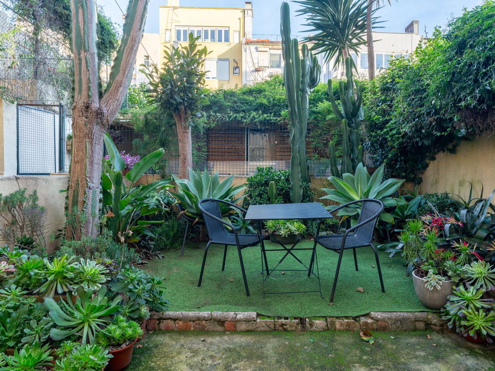 Renovated 3-bedroom apartment with garden in Areeiro, Lisbon 1244610389