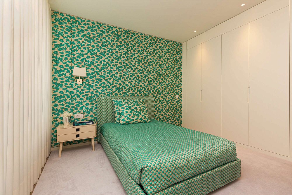 2 bedroom apartment with balcony located in Braço de Prata, Parque das Nações 2206926569