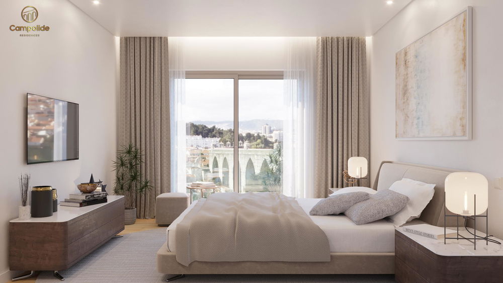 Apartamento T3, com estacionamento e arrecadação, Campolide 4182203768