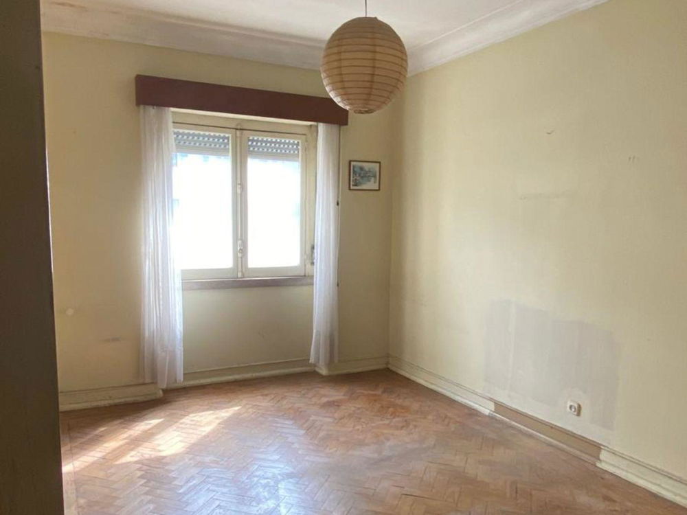 1- bedroom apartment with storage room in Amoreiras, Lisbon 1885807665