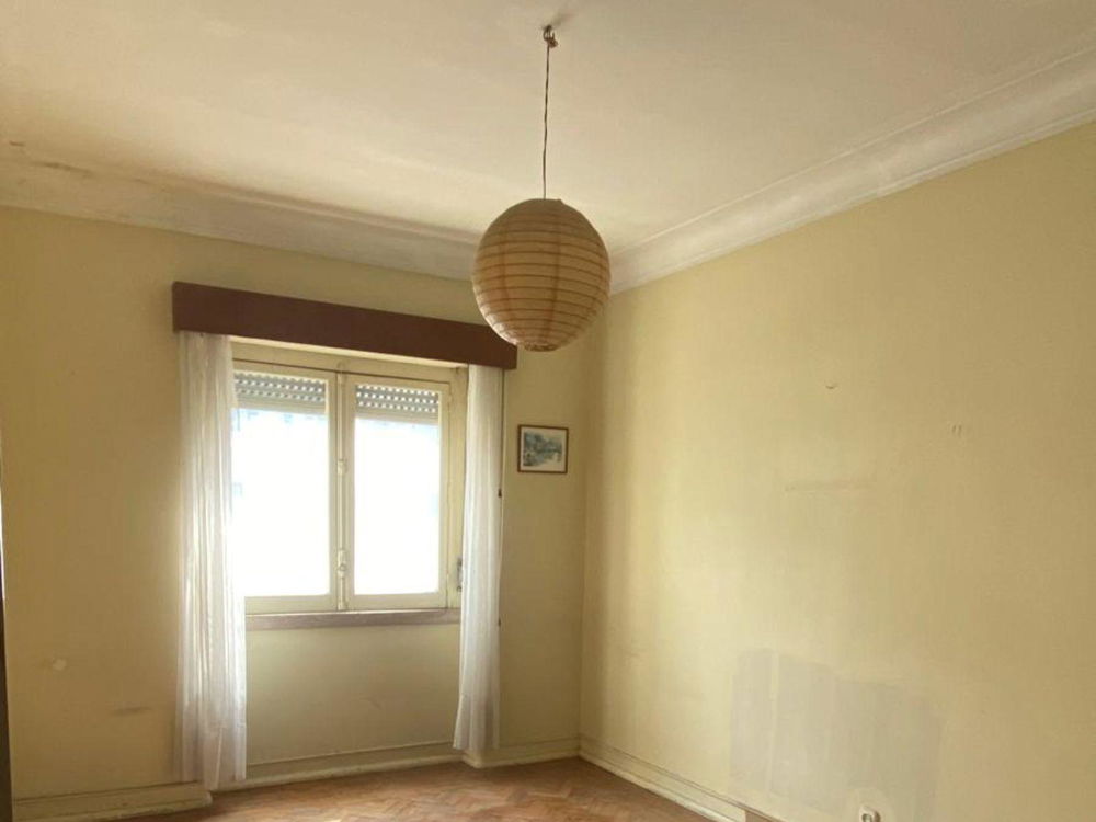 1- bedroom apartment with storage room in Amoreiras, Lisbon 1885807665
