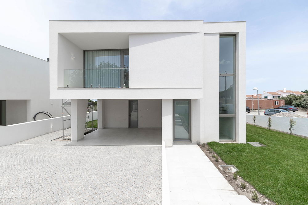 3-bedroom villa with garden, pool and sea views in Fontanelas, Sintra 2687813917