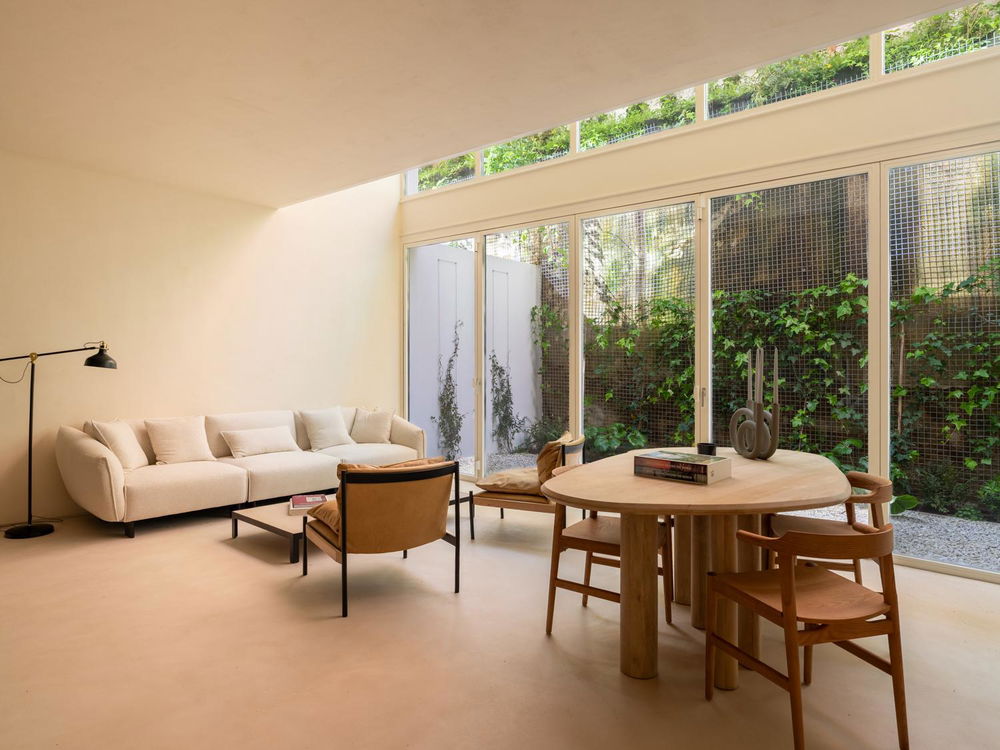 Contemporary 3+1-Bedroom Villa, Private Patio, Marvila, Lisbon 3907551100