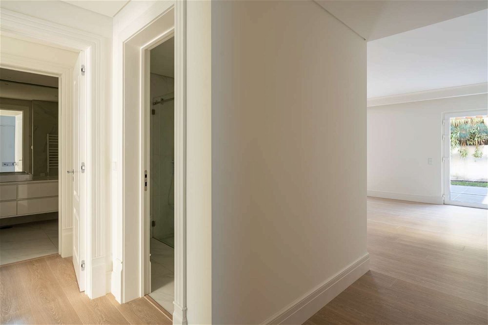 2 bedroom apartment, for sale in Estrela, Lisbon- Janelas Verdes 2590870291