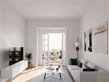 Renovated 3-bedroom apartment with balconies in Arroios, Lisbon 2594358164