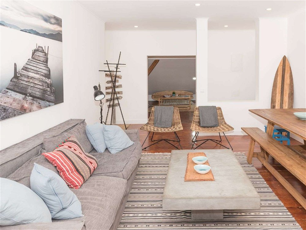 5 bedroom, recently renovated flat in a charming building in Santo António, Lisbon 2761433675