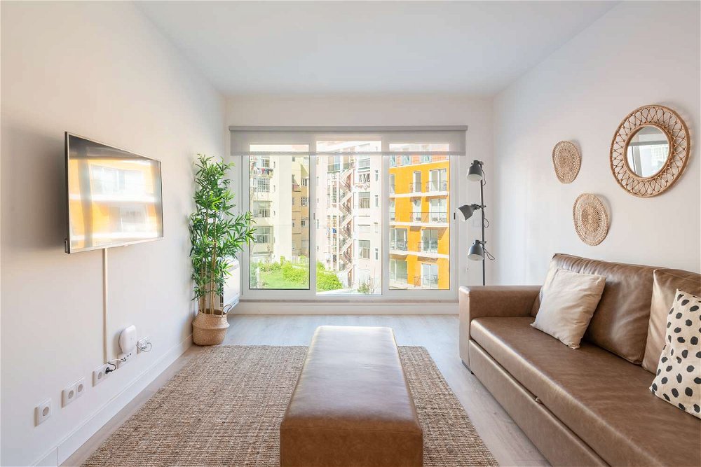 3-bedroom apartment in Campo Santana, Lisbon 2830345555