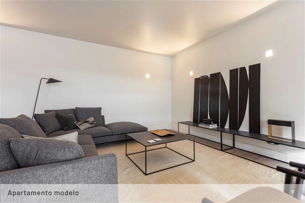 2 bedroom apartment with138 m2 for sale in Lisbon 3068913574