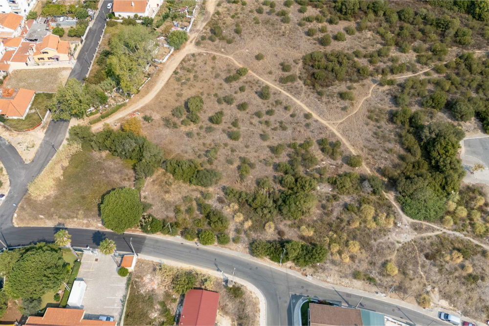 Landplot with 483 sqm total area, for sale, in Mira Golf, Estoril 3093153609