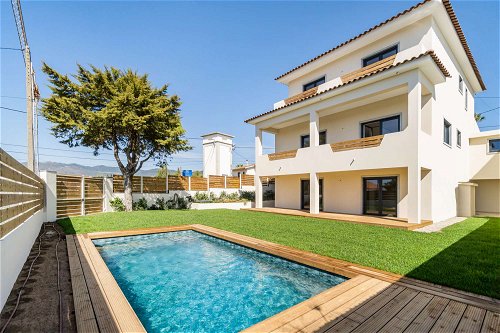 Modernised 4+1-bedroom detached house with garden and swimming pool in Murches, Cascais 3223575552