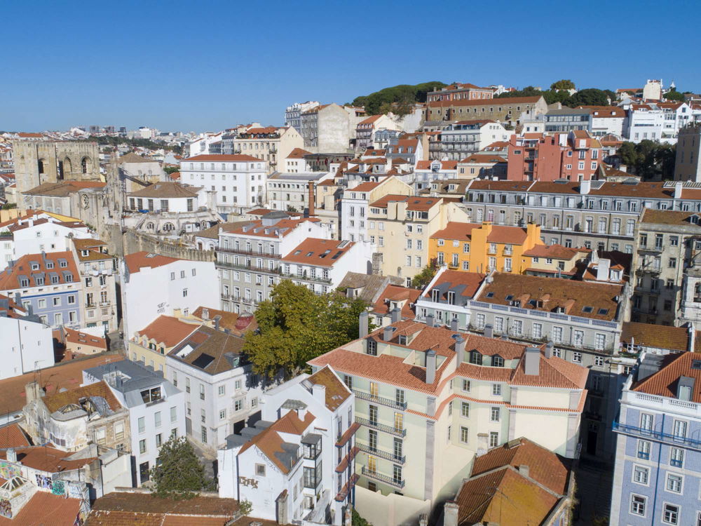 Commercial space with patio in Alfama, Lisbon 3471666457