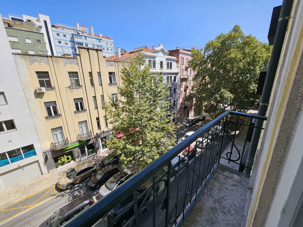 3-bedroom apartment with 190 sqm total area, for sale, in Avenidas Novas, Lisboa 3513944336