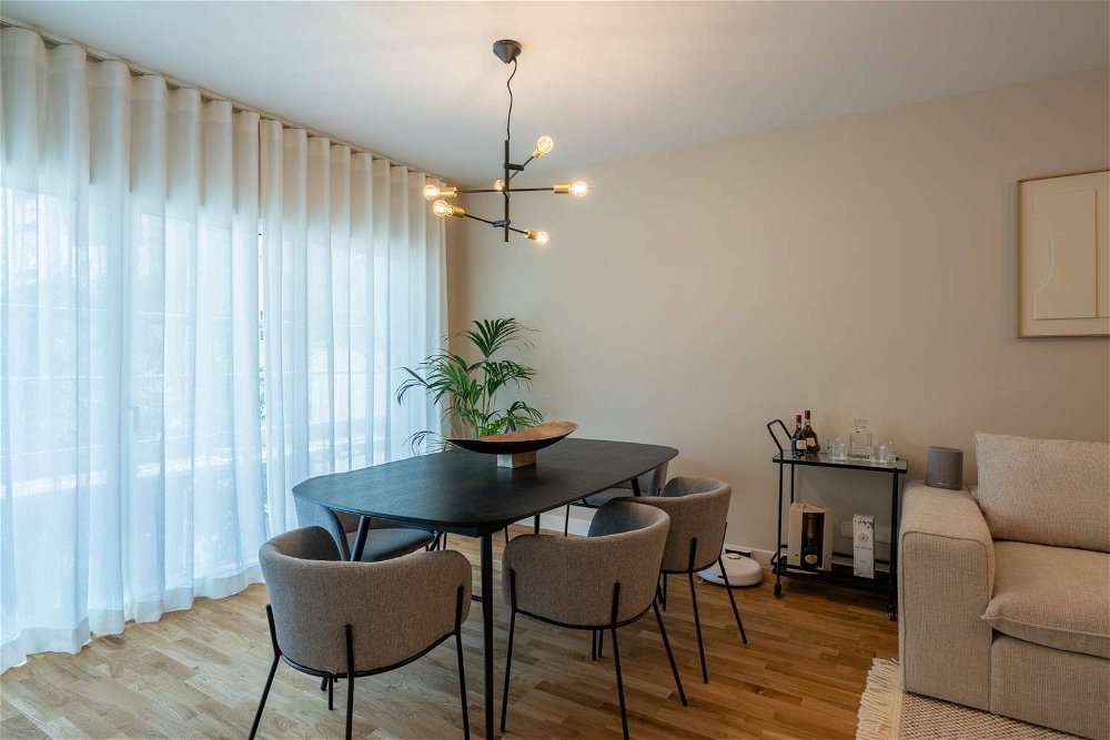 3 bedroom apartment with balcony and parking in Avenidas Novas 848742017