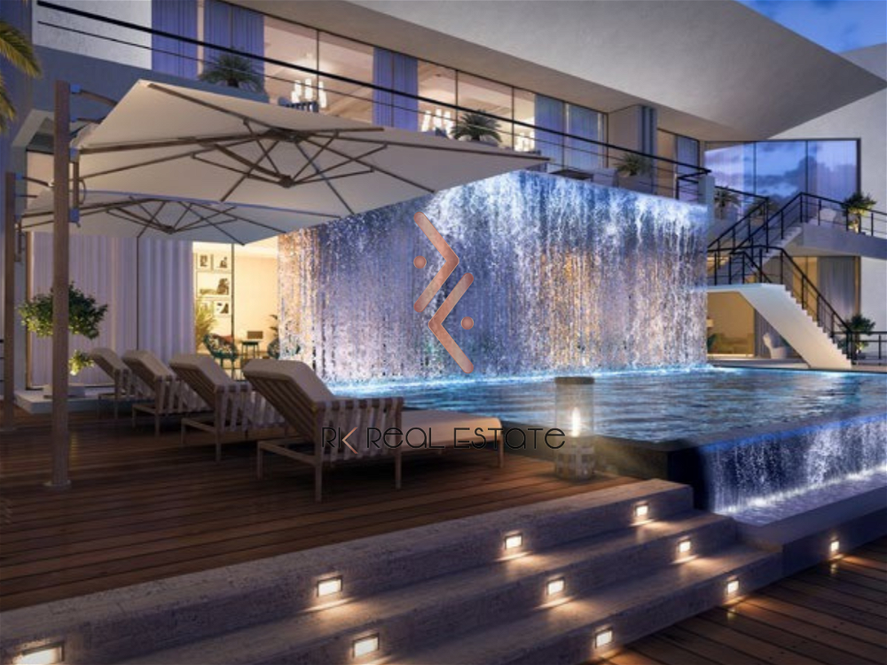 Luxury Modern Duplex | W/ Private Pool | Huge Deck 414043439