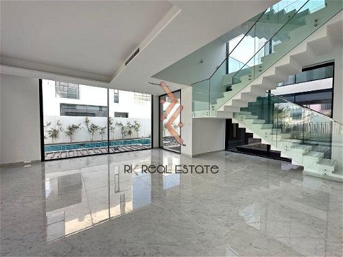 Exclusive Lift and Pool | W/ Roof Deck Terrace 2974110764