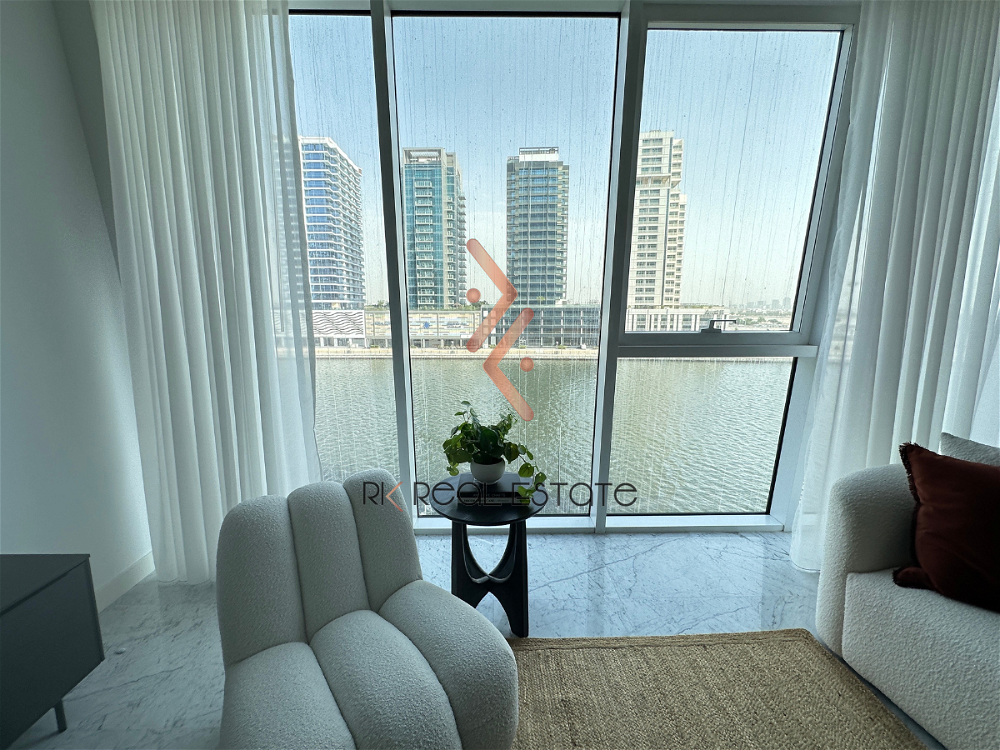 Dubai Canal View | Fully Furnished |Modern Layout 3452876050