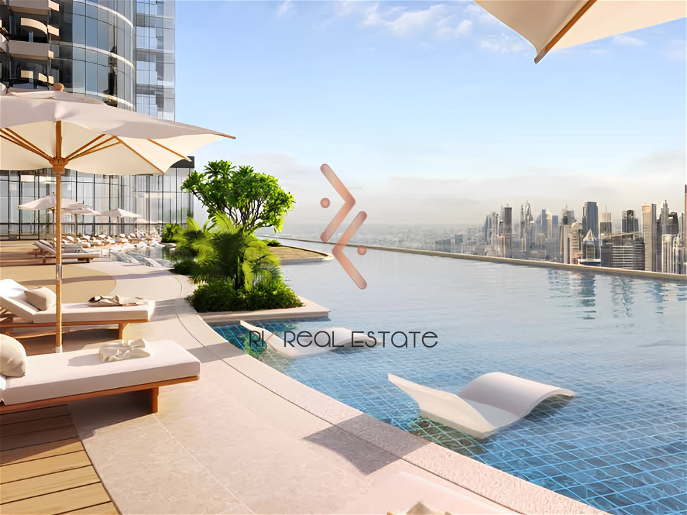 Luxury Apartment | Prime Location | Modern Layout 979243805