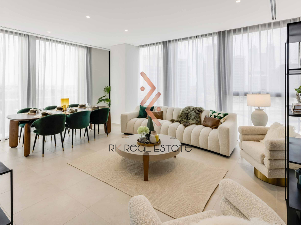 Modern Luxury Apartment | Prime Location 53817258