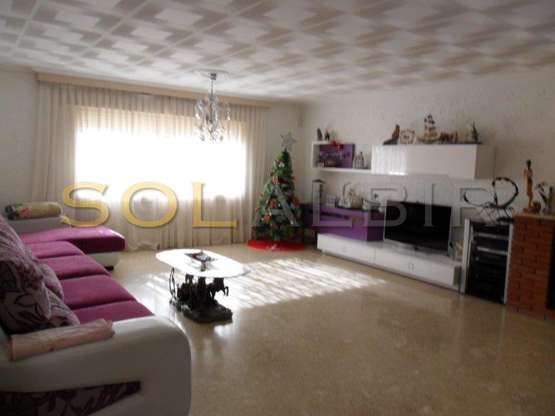 5 Bedrooms Villa in Benidorm 1051732575