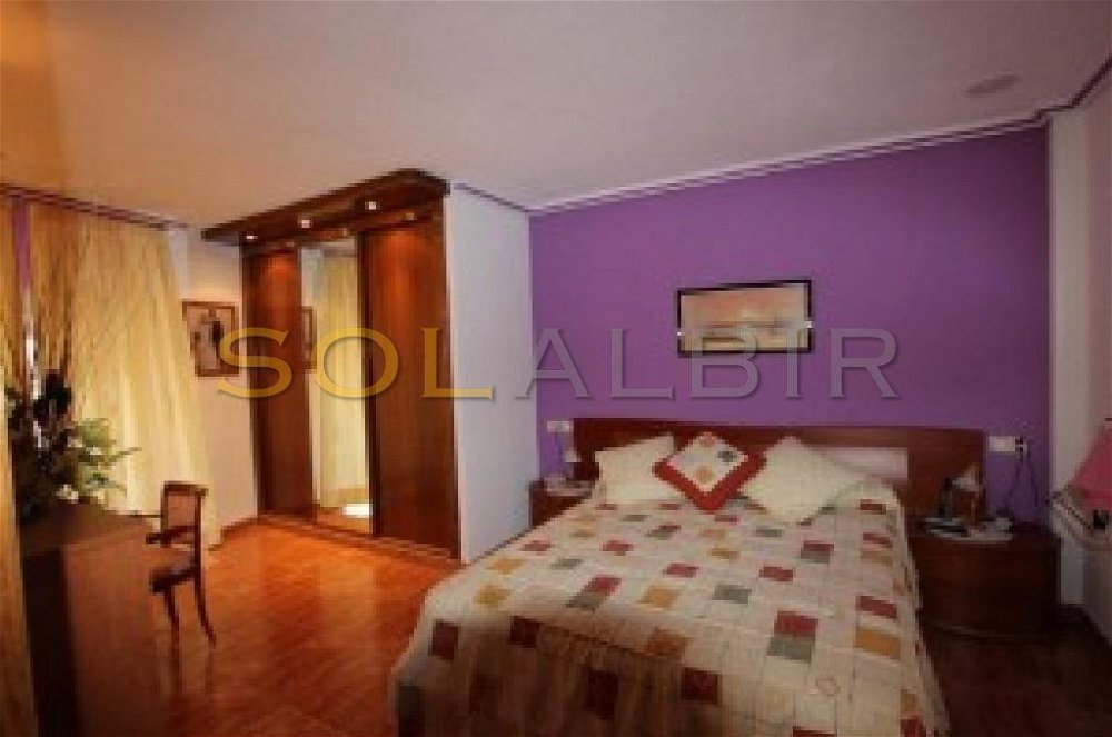 4 Bedrooms Apartment in Benidorm 3407039253
