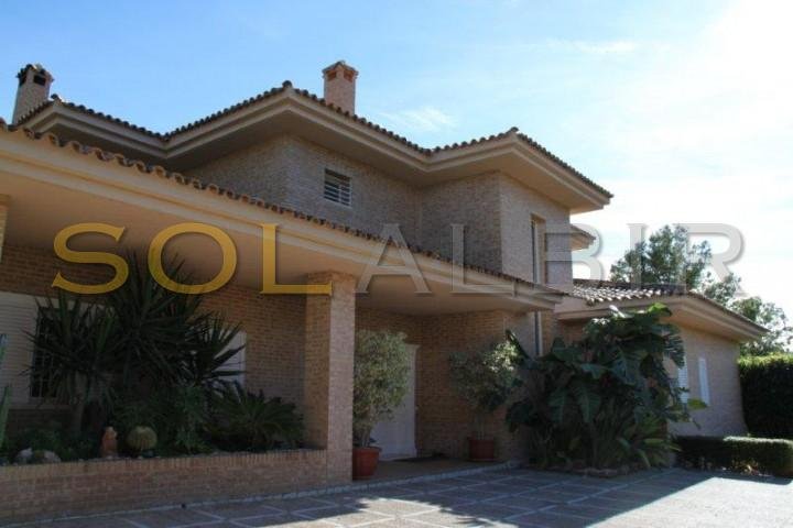 6 Bedrooms Villa in La Nucia 872716982