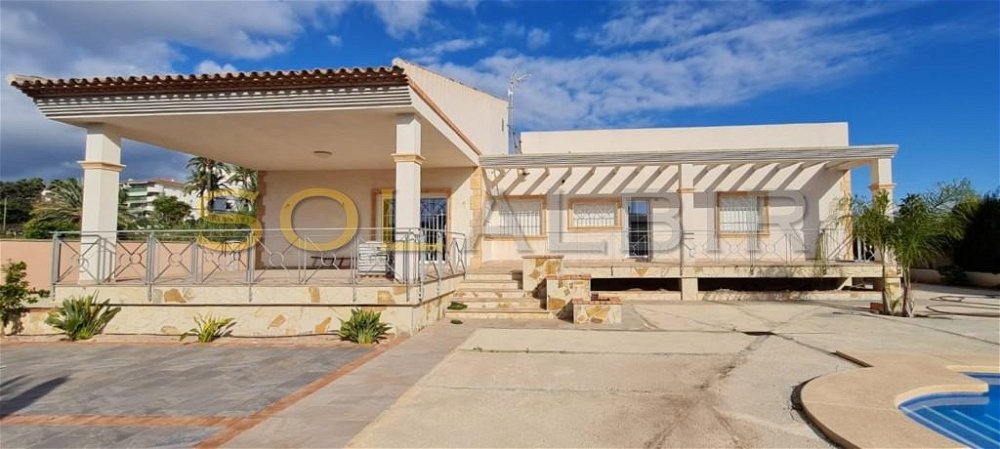 3 Bedrooms Villa in Alfaz del Pi 1626336182