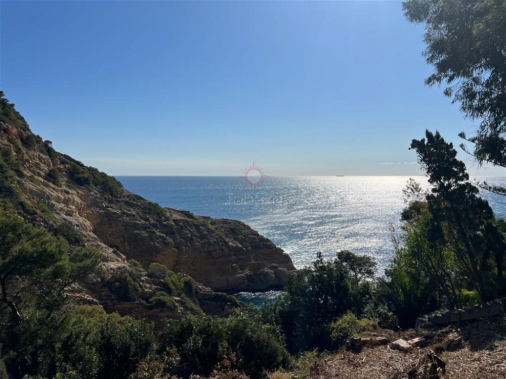 ​First line to the sea building land in Javea 1729207407