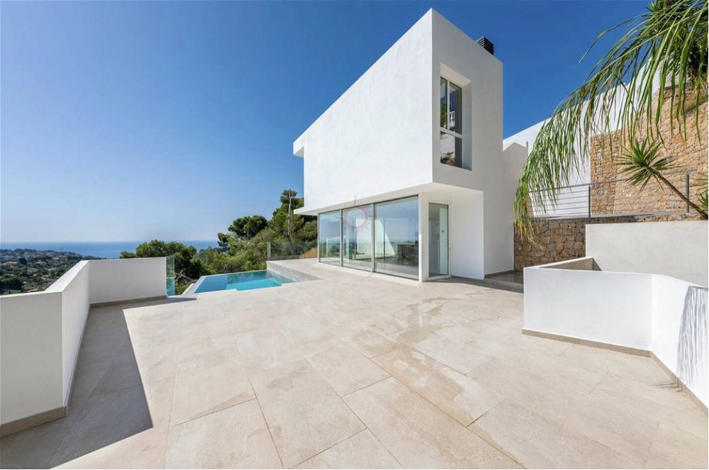 ​A stunning new build villa for sale on the coast of Benissa 2190224172