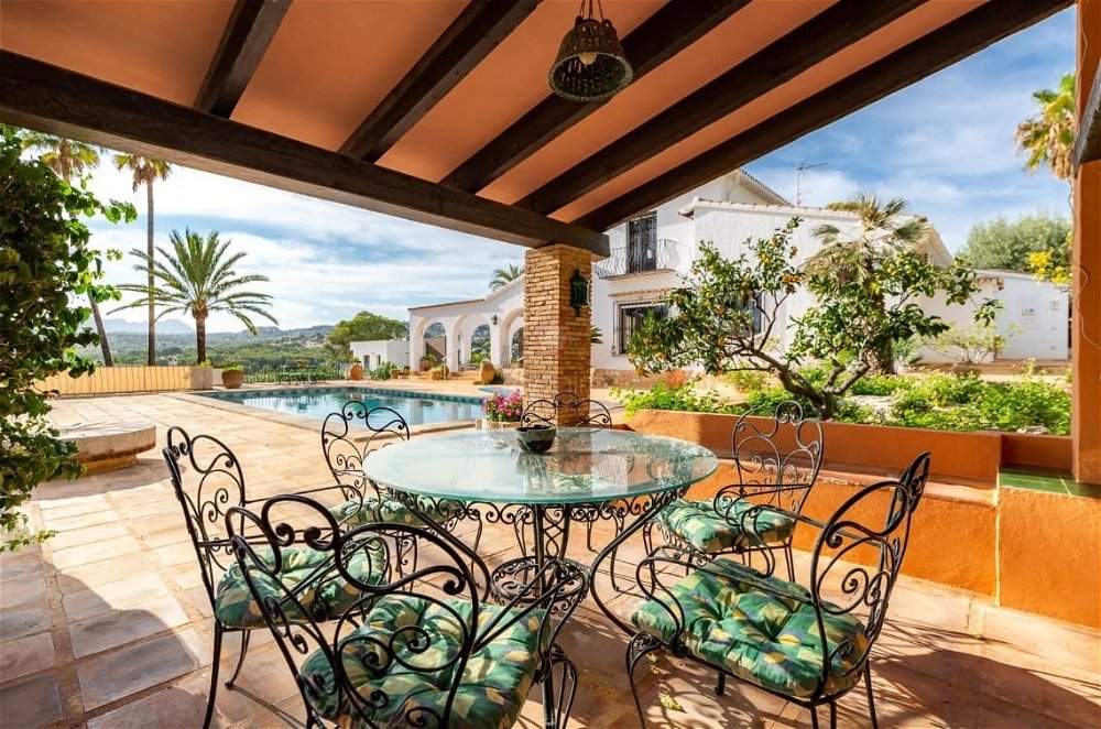 A beautiful traditional villa for sale in Pla del Mar 2860630622