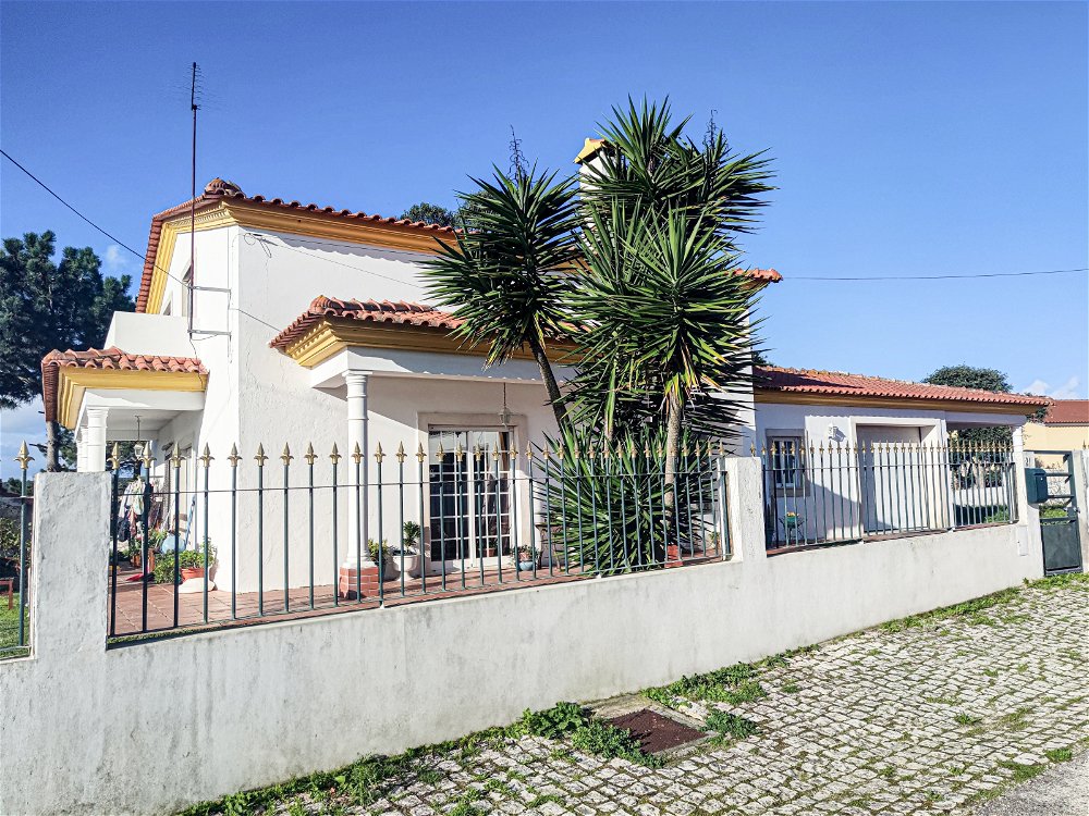 Detached villa in Nadadouro 1366532056