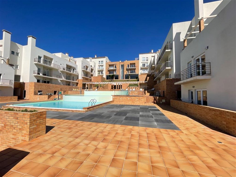 Fantastic 3 bedroom apartment with stunning sea and lagoon views 525411635