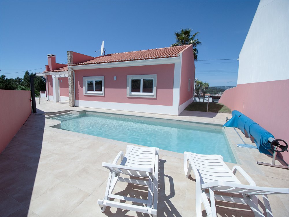 Detached villa with 3 bedroom very well located 248348113