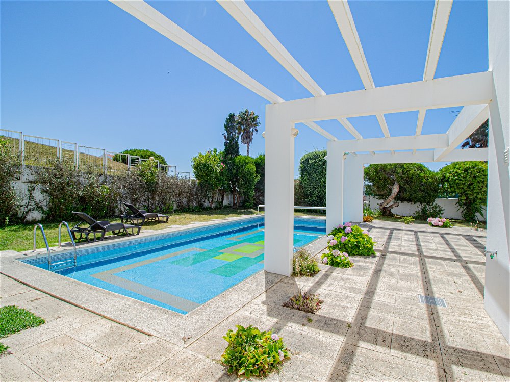 5 bedroom villa with swimming pool and views over the Óbidos Lagoon 2214274099