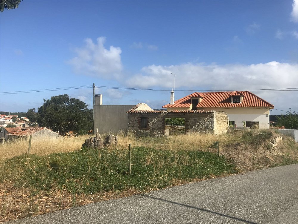 2 plots to build on in Nadadouro 1340497297