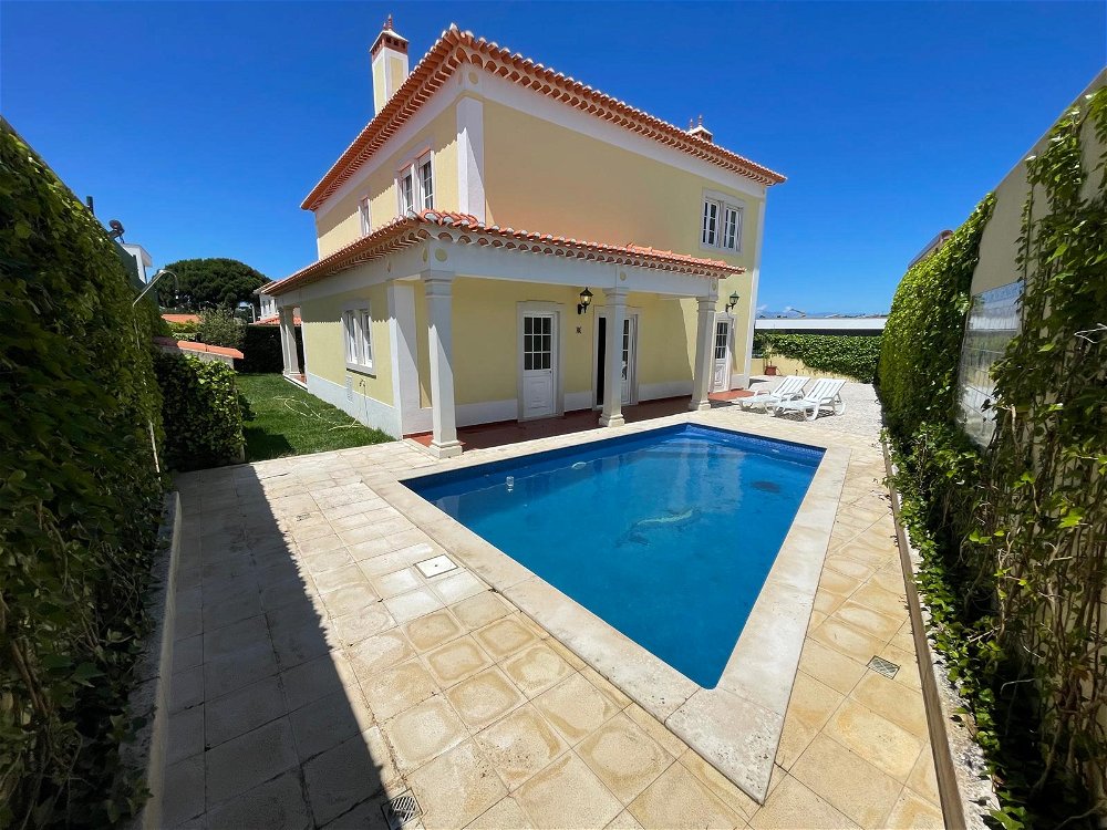 Fantastic detached villa with pool in Nadadouro 2498831727