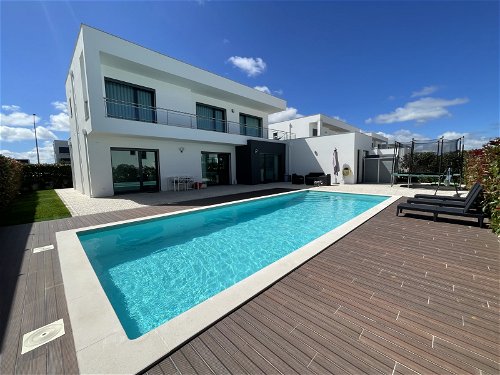 Contemporary villa with pool near Óbidos 3429014360