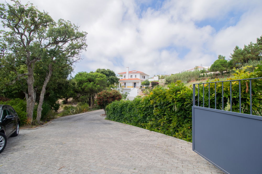 Villa on the Obidos lagoon hills 2192717005