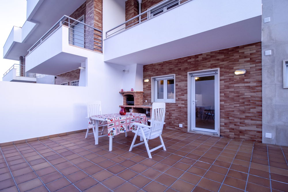 Townhouse in Foz do Arelho 161583528