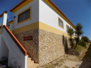 Small farm and T5 house with large annex near Bombarral 1264469674